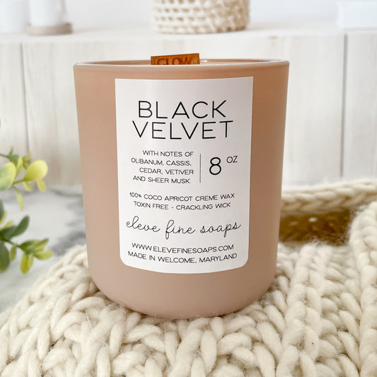 Black Velvet Coco Apricot Crème Candle