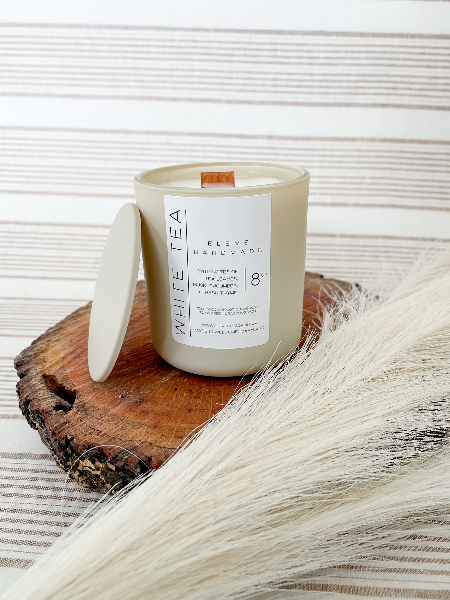 White Tea Coco Apricot Creme Candle