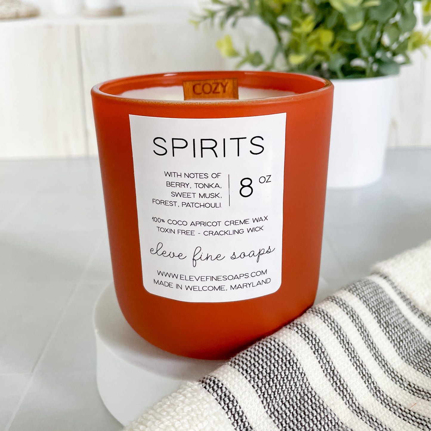 Spirits Coco Apricot Creme Candle